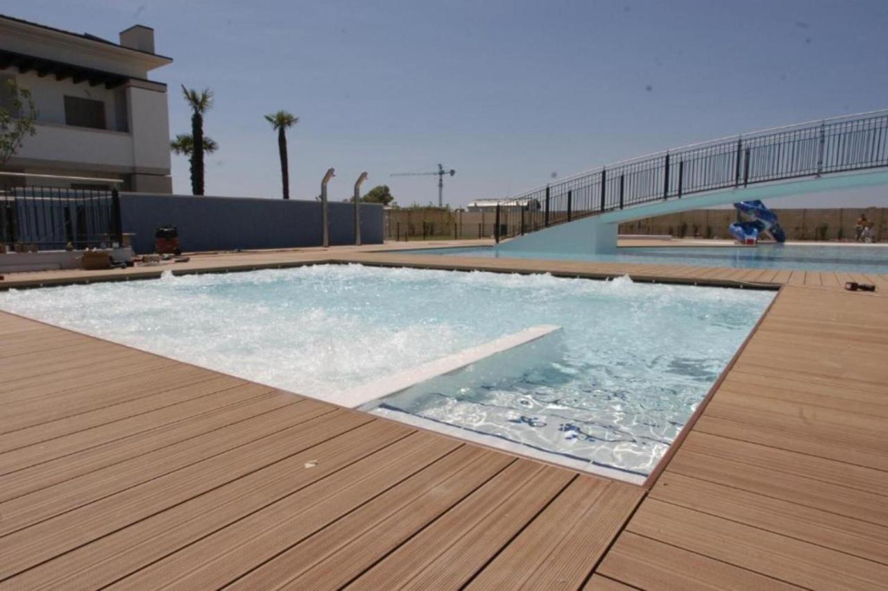Nice Apartment With Huge Swimming Pool And Solarium Бібіоне Екстер'єр фото
